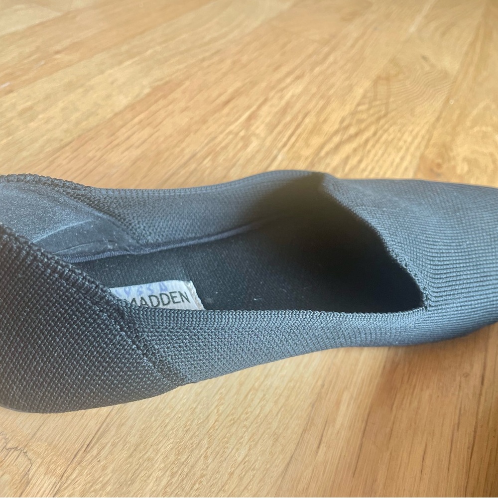 Steve Madden Girl Black Ballet Flats Womens Size 8M - Picture 3 of 6